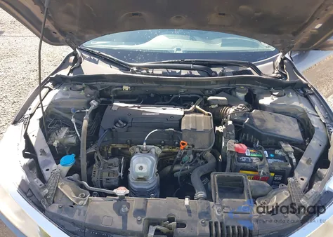 2016 Honda Accord Lx z USA, uszkodzony, nr VIN 1HGCR2F31GA138247